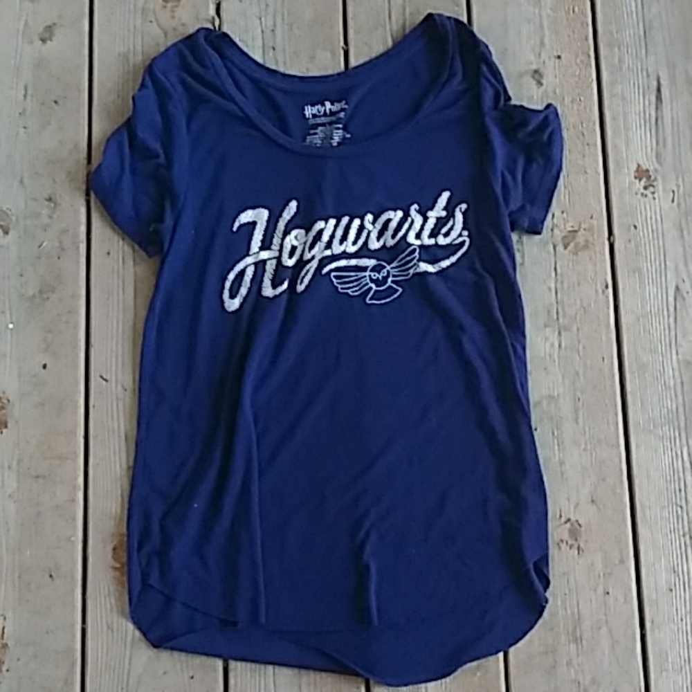 Harry Potter hogwarts shirt